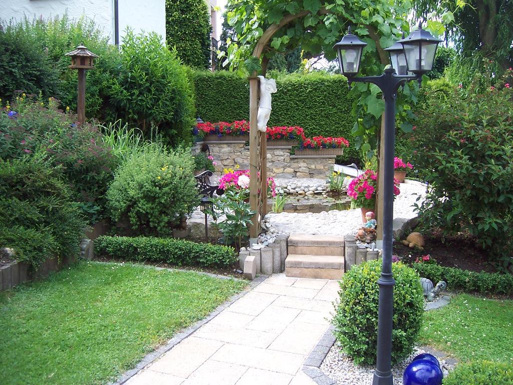 Appartement Haus Rossner à Nemmersdorf Extérieur photo