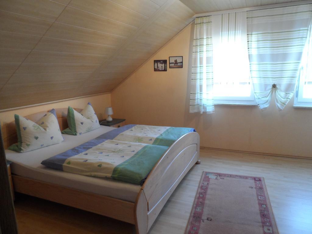 Appartement Haus Rossner à Nemmersdorf Extérieur photo